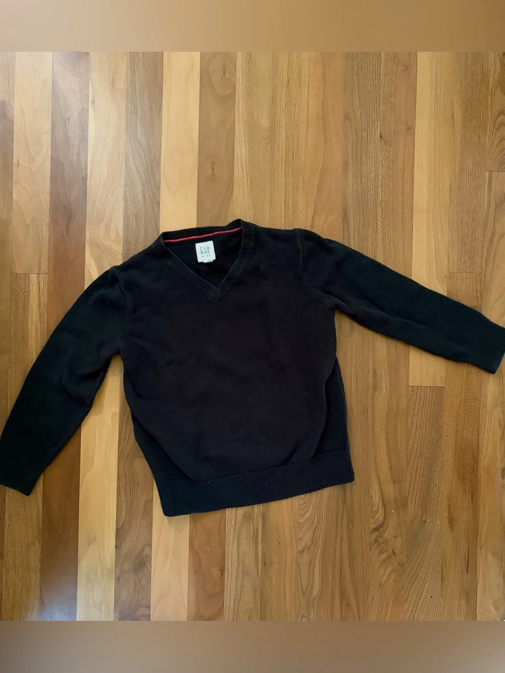Gap Classic Black Cotton V-Neck Sweater - Size S (6-7)